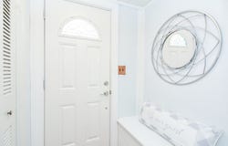 16 Lohnes Rd, Framingham, MA 01701
