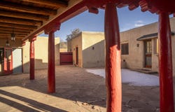 125 De Teves, Taos, NM 87571-0000
