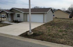 1704 N 2nd Street, Neodesha, KS 66757