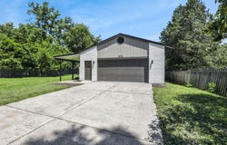 476 S State Street, Westerville, OH 43081