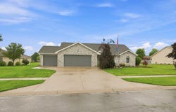 1308 W Crooked Tree Drive, Columbia City, IN 46725
