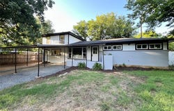 319 Belle Street, Bedford, TX 76022