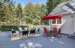 3137 Fern Road, Pocono Summit, PA 18346