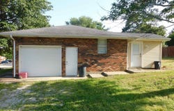 102 Nichols Avenue, Salem, IN 47167-1951