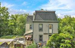 1634 MOSELEM SPRINGS ROAD, HAMBURG, PA 19526