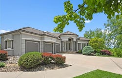 21211 E 34th Street S, Independence, MO 64057