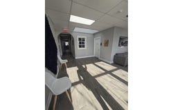 6632 Roosevelt Road, Oak Park, IL 60304