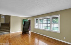 249 Riverview Dr, Mt Washington, KY 40047