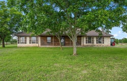 188 N Baese Road, West, TX 76691