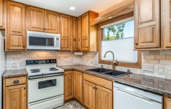 3805 High Cliff Ct, Sheboygan, WI 53083
