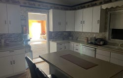 560 4TH Avenue South, Clinton, IA 52732