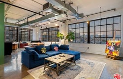 315 E 8th St, Los Angeles, CA 90014