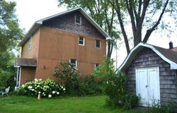 10010 Kennedy Avenue, Highland, IN 46322
