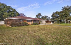 105 Suffolk Drive, Long Beach, MS 39560