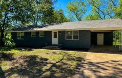 714 Clarksville Road, Bogata, TX 75417