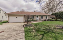 545 Miner Road, Highland Heights, OH 44143