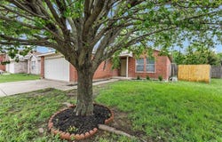 807 Encino Drive, Arlington, TX 76001