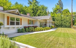 535 N Oregon Street, Jacksonville, OR 97530