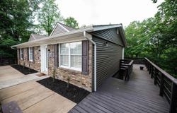 1316 Wychwood Rd, Charleston, WV 25302
