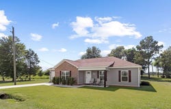 1271 County Road 33, Ashford, AL 36312