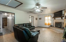 1501 NE Calhoun Bluff TER, Topeka, KS 66617