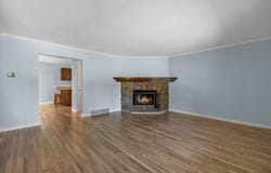 1815 Stardust Dr, Waukesha, WI 53186
