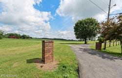 571 Calhoun Drive, Greenback, TN 37742