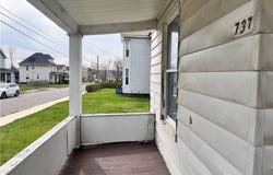 737 Countyline St, New Castle, PA 16101