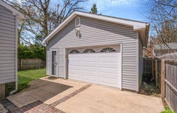 7 Healy Street, Huntington, NY 11743