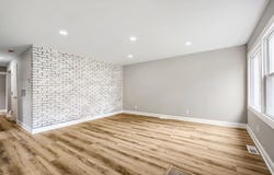 615 W 16TH Place, Chicago Heights, IL 60411