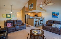 68 Lighthouse Road, Lake Ozark, MO 65049