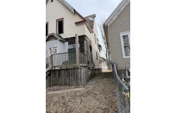 2514 N 36th St, Milwaukee, WI 53210