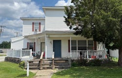 201 S Poplar St, Lagrange, IN 46761