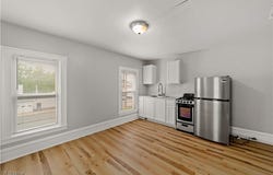 579 Broadway Avenue, Bedford, OH 44146