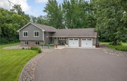 22101 129th Avenue N, Rogers, MN 55374
