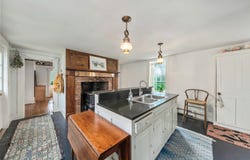 28 Pleasant Street, Waldoboro, ME 04572