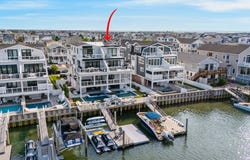 437 20th, Avalon, NJ 08202