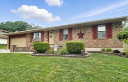 825 Merry John Drive, Miamisburg, OH 45342