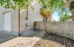 497 S 10th ST, St. Helens, OR 97051