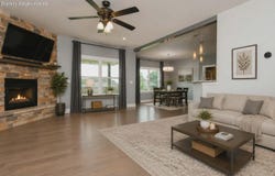 5662 E Gatehouse Drive, Strafford, MO 65757