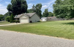 3946 E Plantation Avenue, Terre Haute, IN 47805