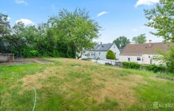 149 Ethel Street, Menlo Park Terrace, NJ 08840
