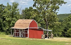 Yellville, AR 72687