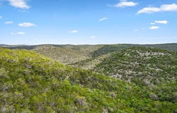 12080 W Ranch Rd 337, Camp Wood, TX 78833
