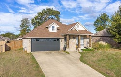 2511 Dava Street, Van Buren, AR 72956