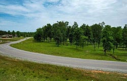 640 River Bluffs Drive, Jasper, TN 37347