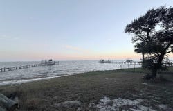 5300 Blk Soundside Dr, Gulf Breeze, FL 32563