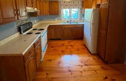 174 Hackett Hill Road, Hooksett, NH 03106