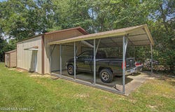 12 1st Street, Perkinston, MS 39573