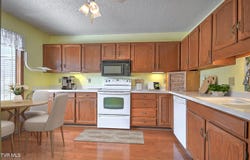 465 Manor Drive, Kingsport, TN 37660